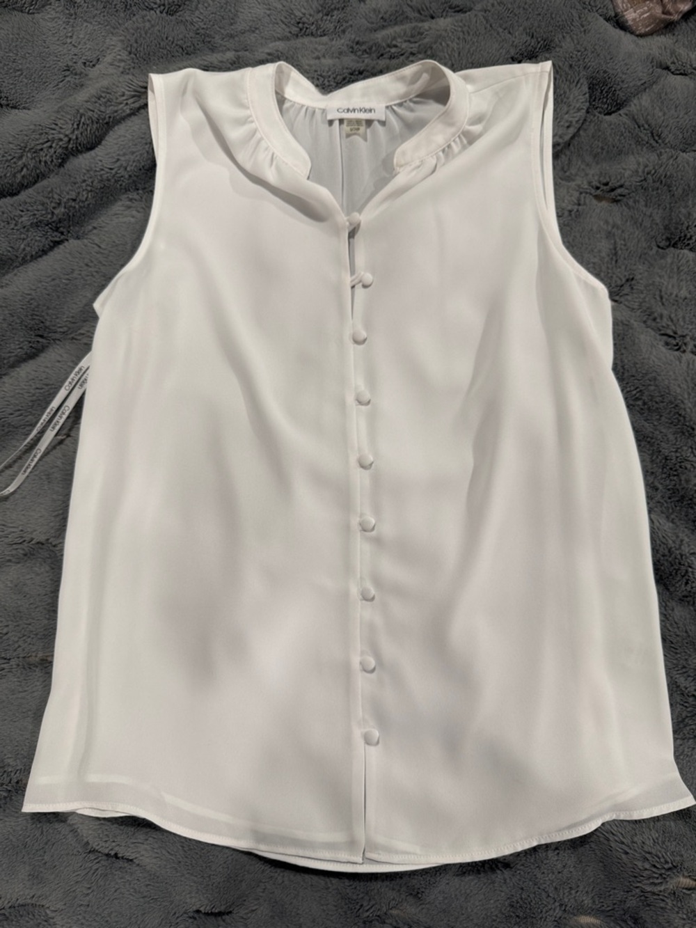 Calvin Klein Ivory Sleeveless Button-Front Camisole